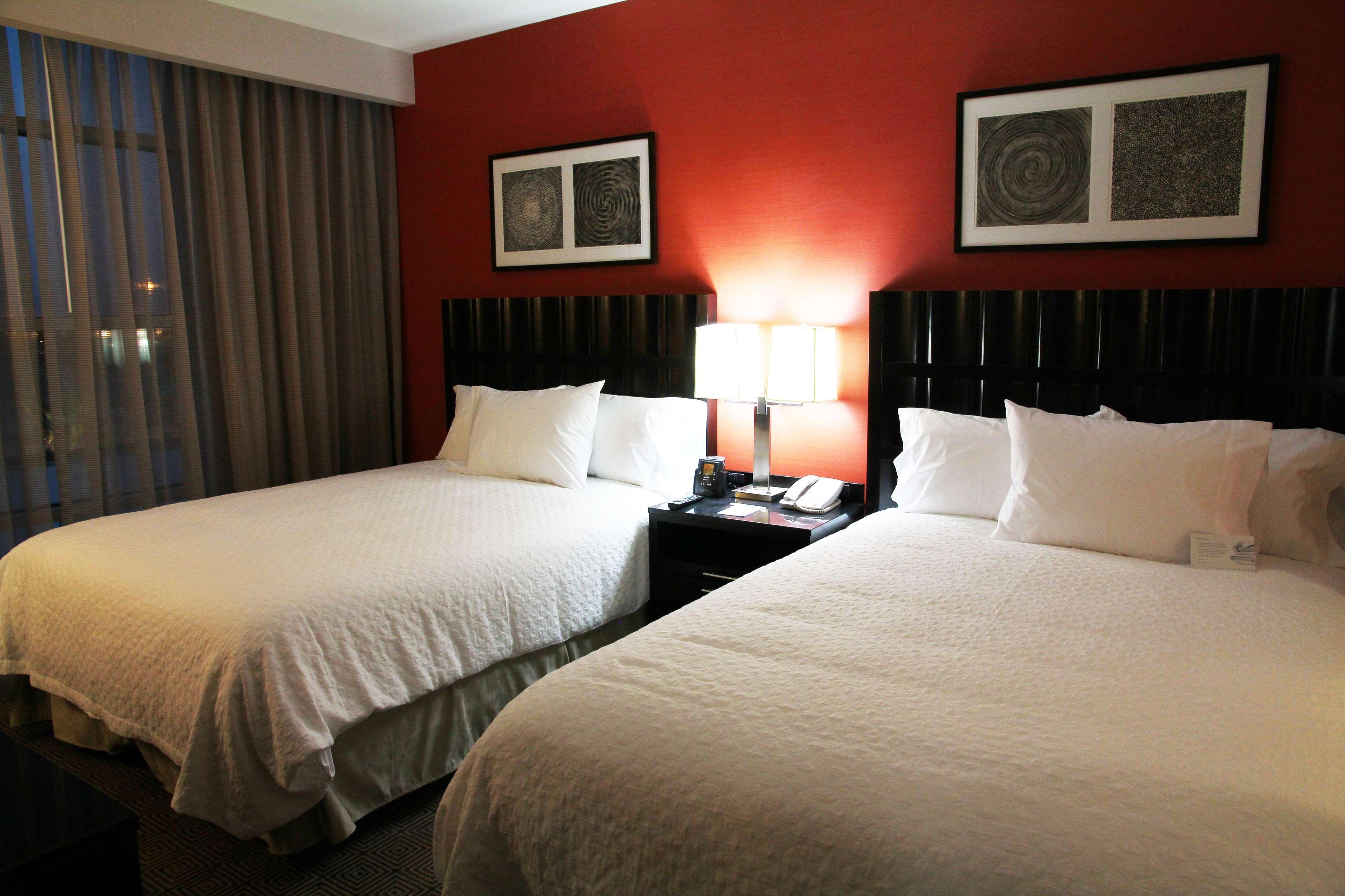Embassy Suites Ontario - Airport Ruang foto